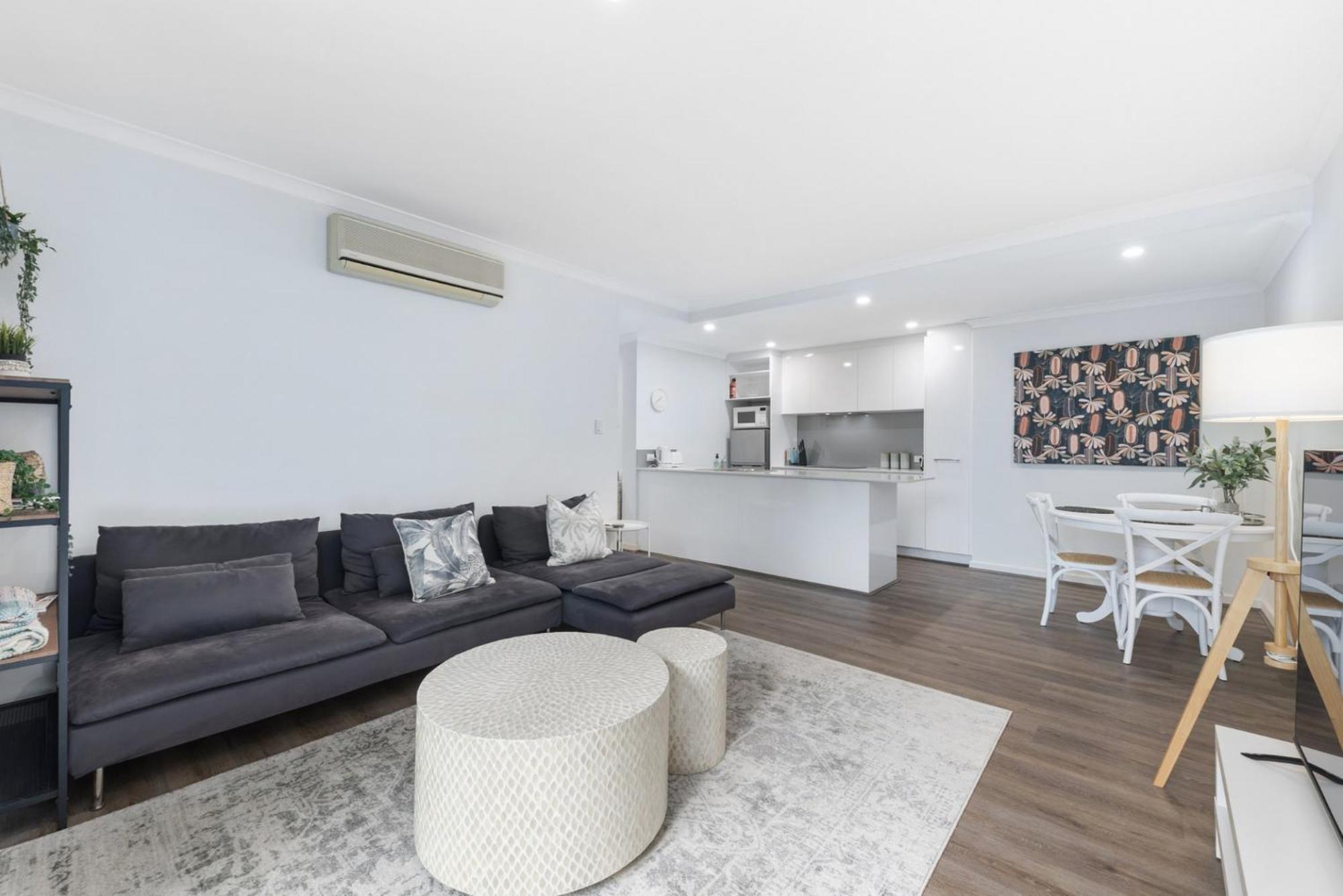 Roya6320 - Royal Respite Apartment Perth